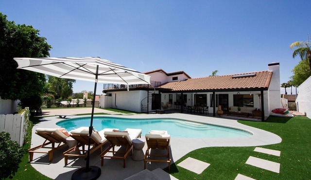 Private Family Oasis+Heated Pool+Golf+Hike+Dink Pickleball Court