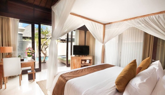 Private Family Suite with Pool and Beach Access