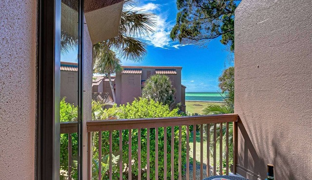 Private Fishing Pier Paradise! Gulf Front with Views from Balcony | Renovated | Walk to Village