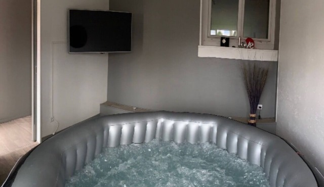 Private house with spa