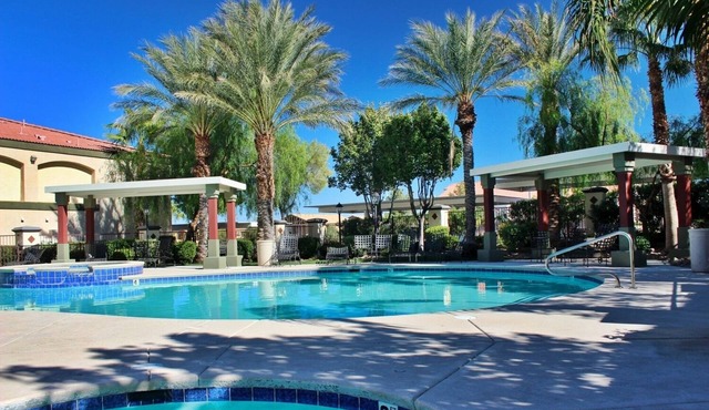 PRIVATE, FULLY FURNISHED CONDO IN GATED COMMUNITY OF SEVEN HILLS, HENDERSON NV.