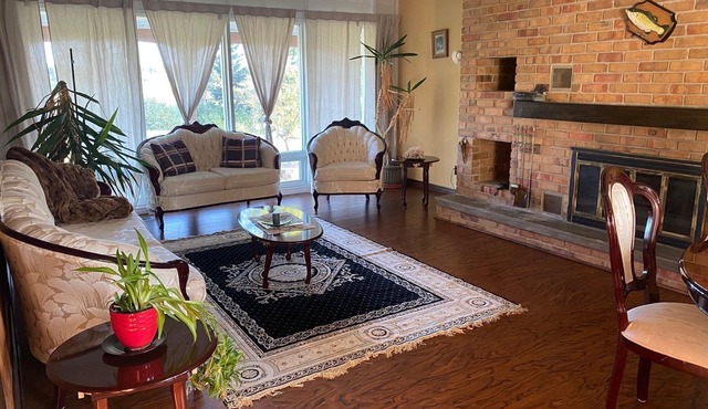 Private Getaway Farm house on St.Joseph Island