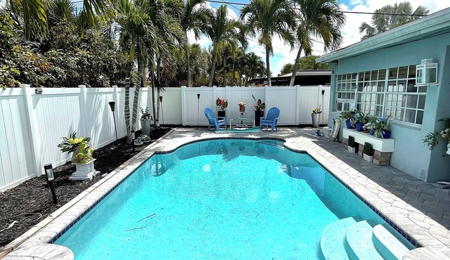 Private guest suite minutes from beaches, Wilton Dr. center of Ft. Lauderdale!