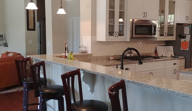 Private guest suite at 13 Acre Horse Farm