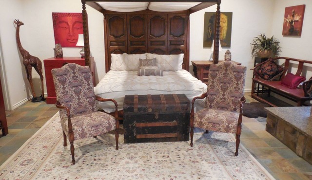 Private Guest Suite!