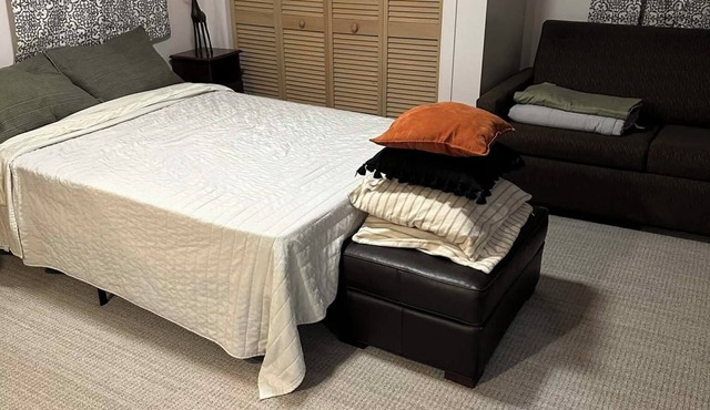 Private Guest Suite in Historic Home
