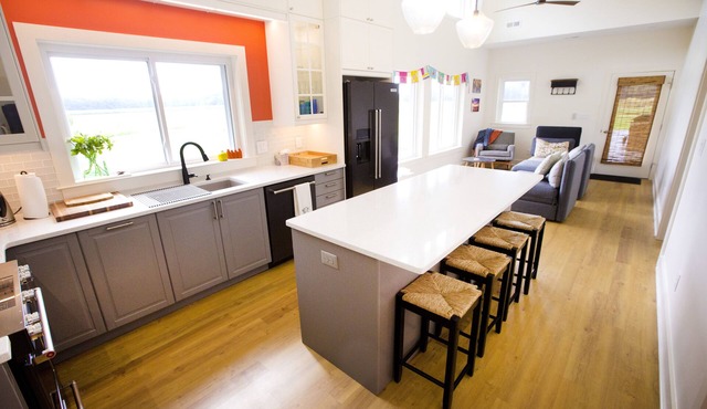 Private Guesthouse on Secluded Waterfront Farm