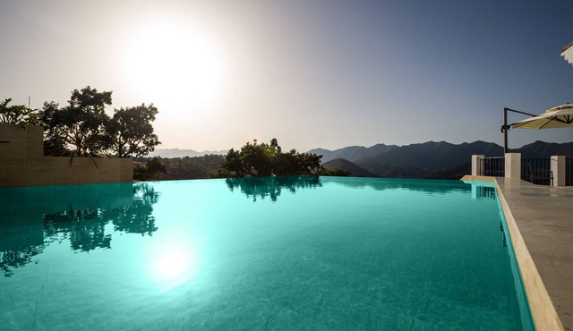 Private heated infinity pool and breathtaking views