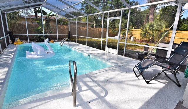 Private Heated Pool Home Near Downtown & Legacy Trail