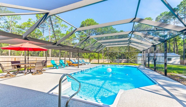 Private Heated Salt Pool, 3 Kings, Near Beach