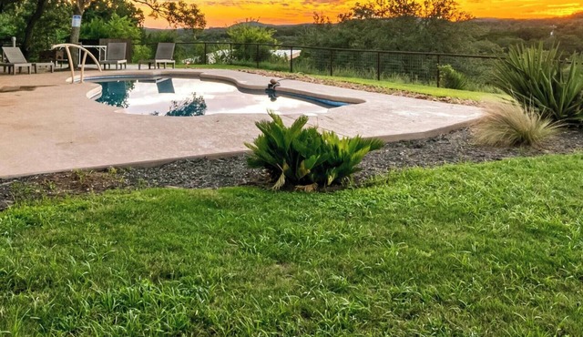 Private Hill Country Retreat Near San Antonio