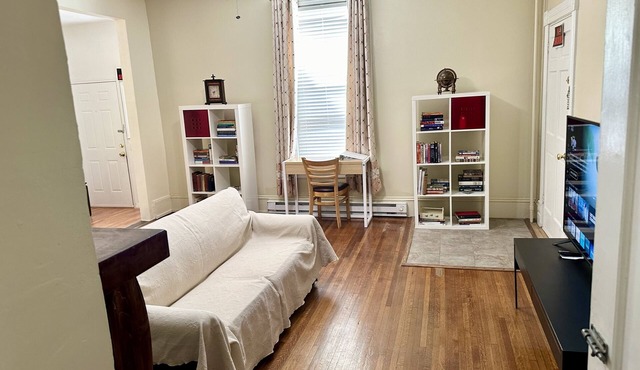 Private Historic Charm, Sleeps 2