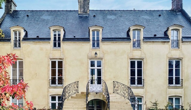 Private Historic Mansion - Center of Bayeux - 5 stars - 3 BR - Garden - Ideal for D-DAY trips
