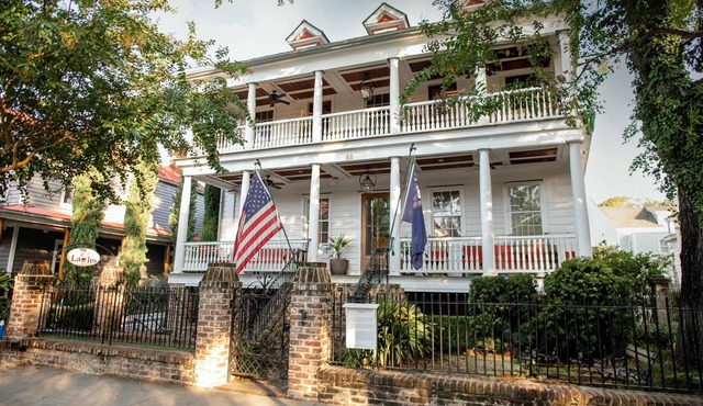 Private Historic Residence, Downtown Charleston