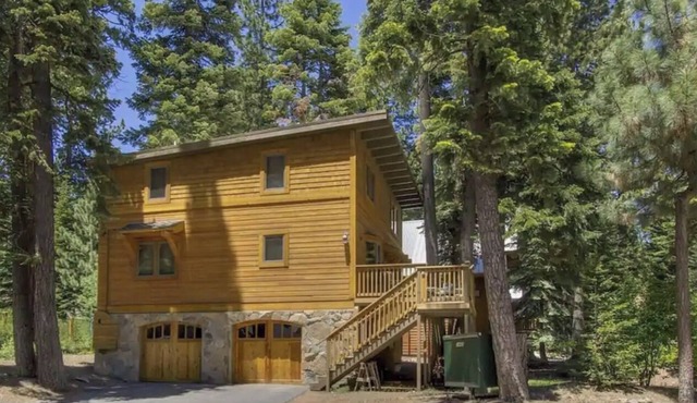 Private HOA - Walk to Beach - Close to Skiing