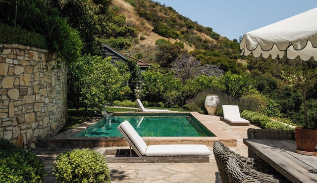 Private Hollywood Hills View Estate