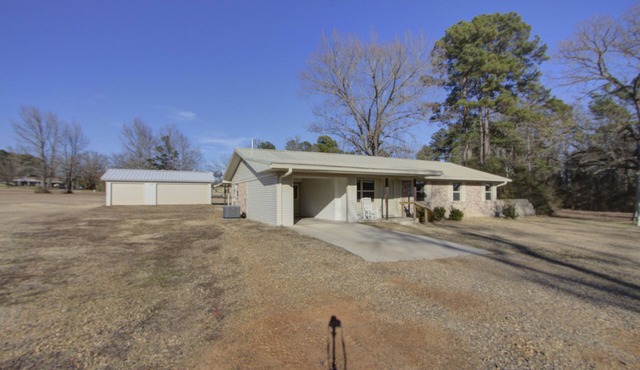 Private! Home away from home, business ready!