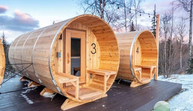 Private Home, Full Kitchen, Laundry & Wi-Fi!