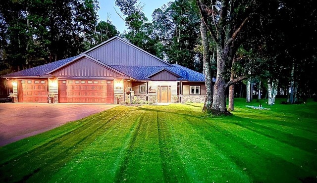 Private home getaway on MN National