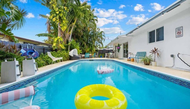 Private Home - Heated Pool - The Other Hollywood