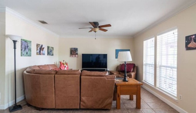 Private Home Near Downtown, Lake, Trails, and Venues in Trendy East Austin.