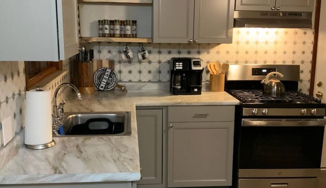 Private Home near the Hospitals/local attractions