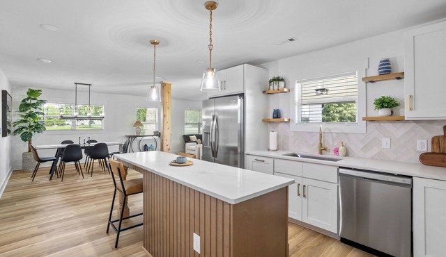 Private home near Greensboro GSO Airport 20% off in checkout limited time