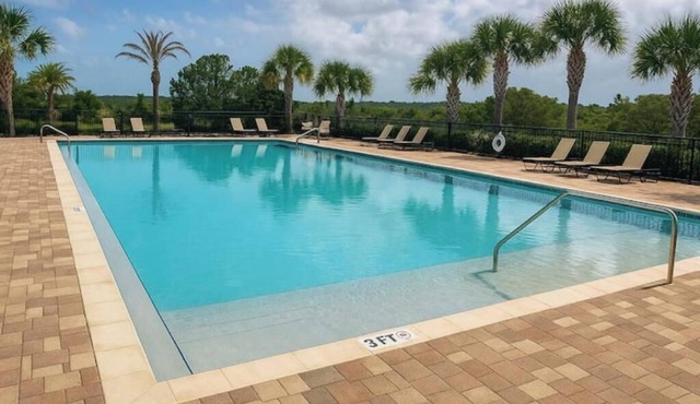 Private Home on 50 acres - Cows & Pool Access