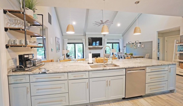 Private Home in Sea Pines - Pet Friendly