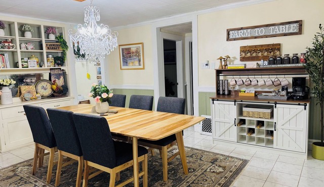 Private Home w/King Bed in tranquil Cottage Grove-WiFi, AC, near Twin Cities