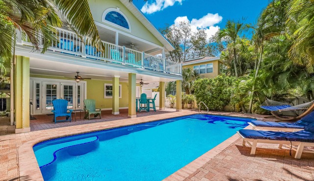 Private Home with Pool and Game Room, 1 Block to Beach! - Dolphin Pointe