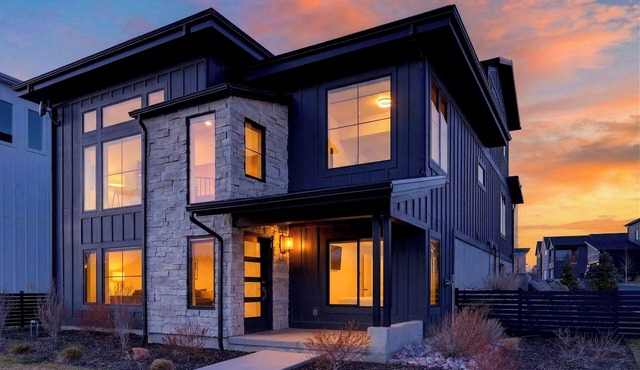 Private Hot Tub + Game Room + Mountain Views | Neat Main Street Park City