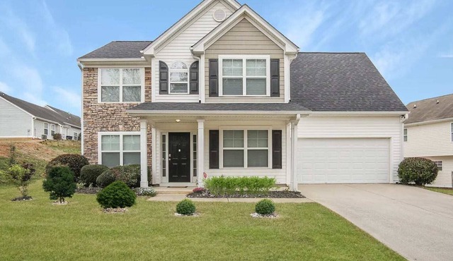 Private Hot Tub Pool Table 6 Beds Nearby Shopping