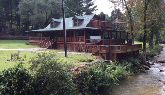 Private ! Hot Tubs, Massage Chairs, White Water only from river 3- Large decks !