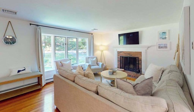 Private house near Long Pond and trails with kayaks, bikes, W/D, and AC