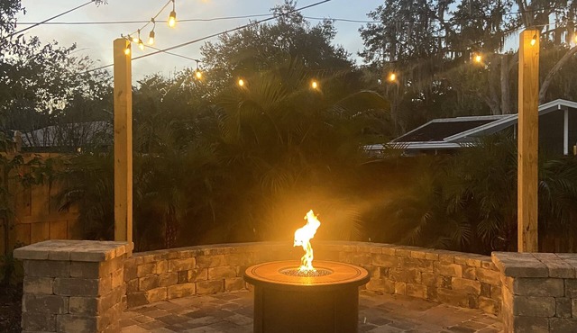 Private House w/HEATED Pool and 4 Passes to the Daytona Aquarium & Rainforest!