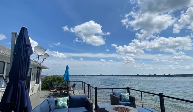 Private island escape in the 1000 Islands!