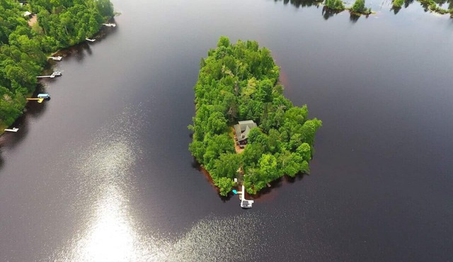 Private Island on Lake Winter