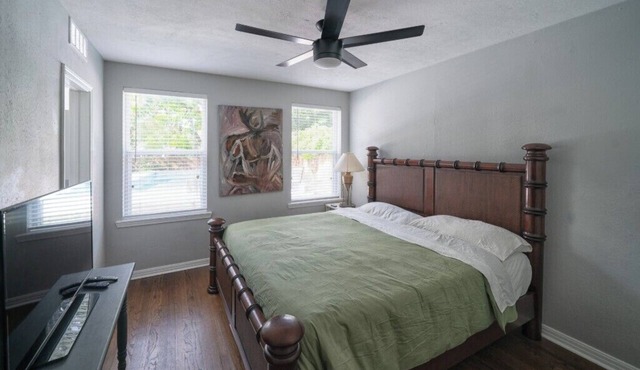 Private Jacksonville Getaway Near San Marco Square