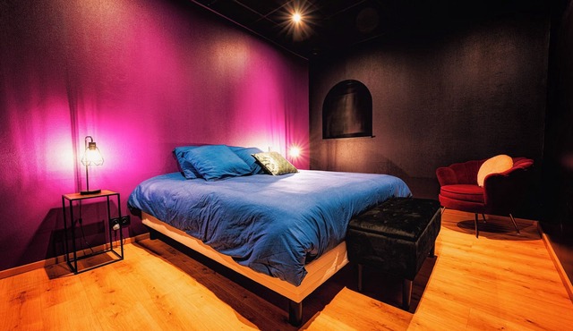 Private Jacuzzi high-end home