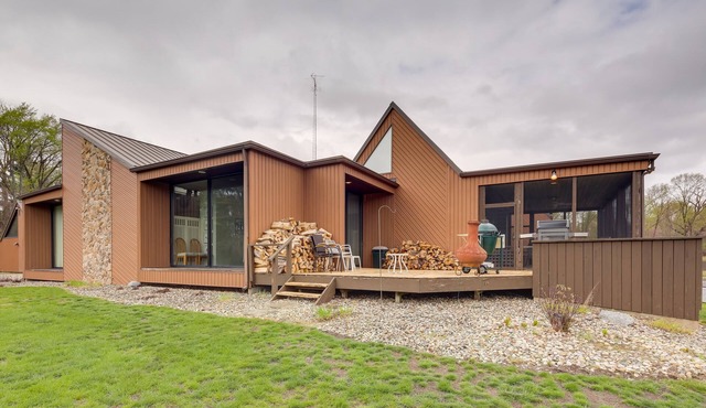Private Lake Access: Spacious Plymouth Hideaway!