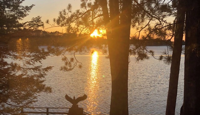 Private Lake House. Best sunset view on Somo Lake the Lake!