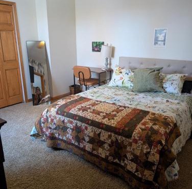 Private Lake Suite in Shared Basement - Cabin Feel - Near Twin Cities - Pet-Friendly