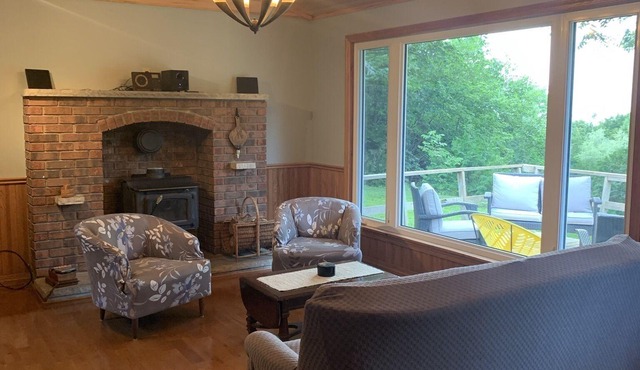 Private Lake View Cottage on Lake Huron