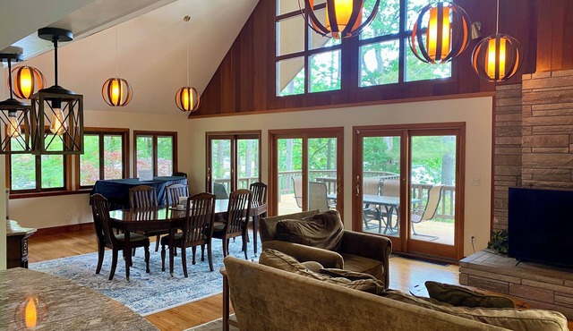 Private LAKEFRONT Estate - CHALET + GUESTHOUSE, Private Beach - Orange MA - 5BR