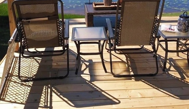 Private Lakefront Hideaway