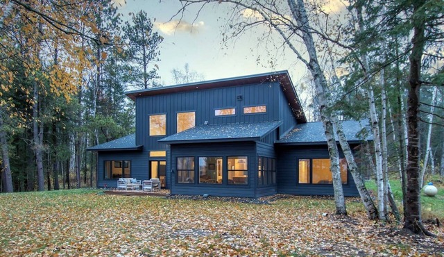 Private Lakeside cabin in the Heart of Chippewa NF