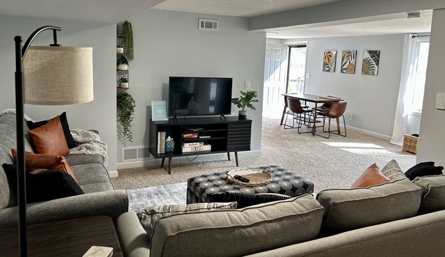 Private Level located in Pella, IA