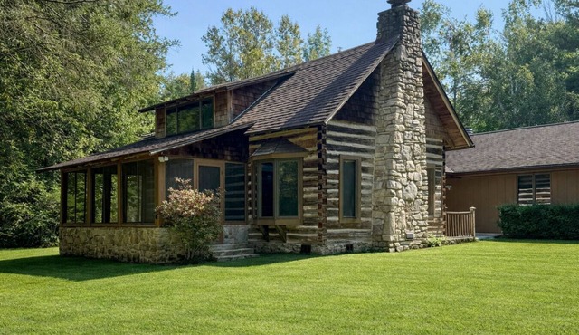 Private location, close to town, to play, hunt, or unwind—seclusion without sacrificing convenience