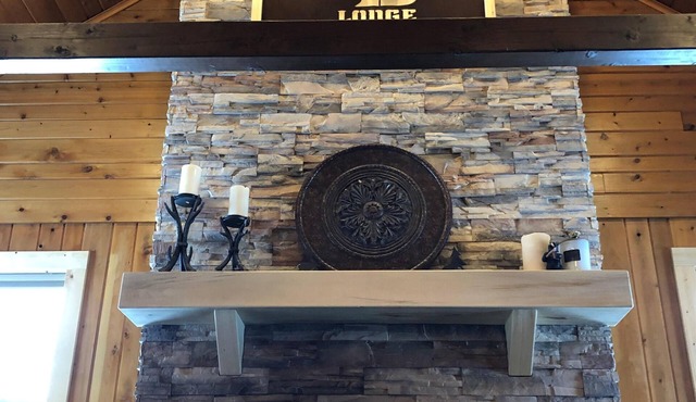 Private lodge on150 acres, centrally located to explore UP